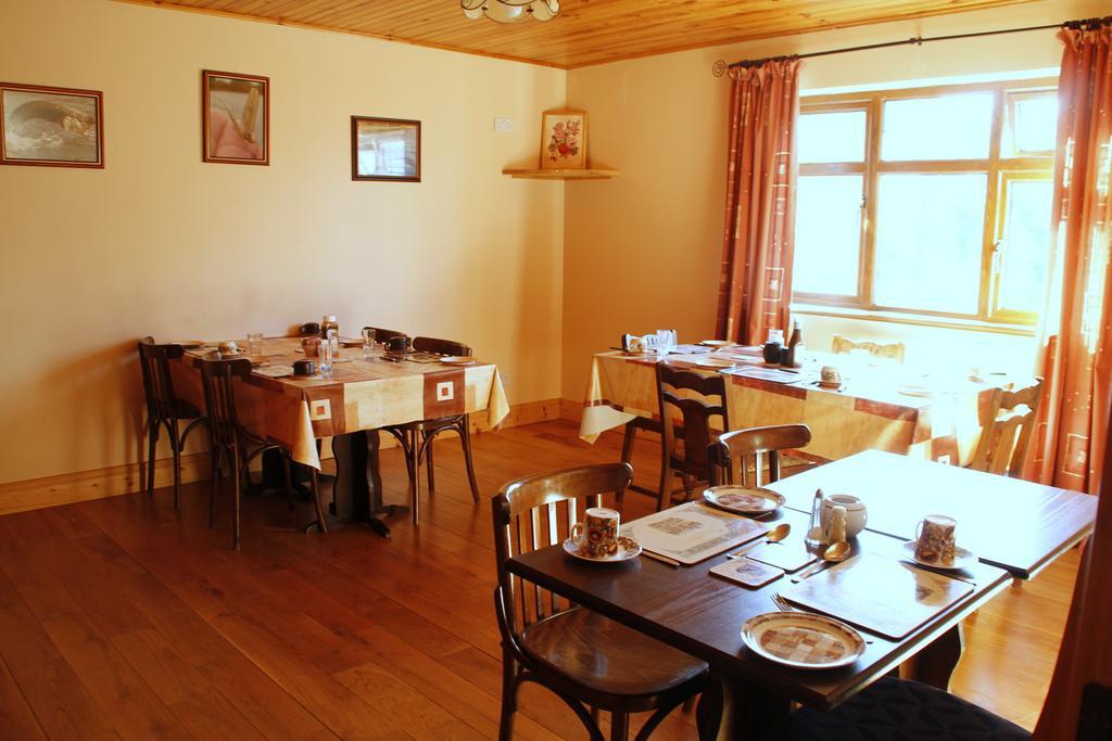 Woodview House Bed And Breakfast Ballinrobe Eksteriør billede